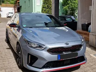 Gebraucht Kia ProCeed GT GT 204 PS (150 kW) 2021 Grau Kleinwagen