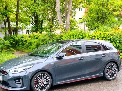 Gebraucht Kia Ceed GT GT 204 PS (150 kW) 2019 Grau Limousine