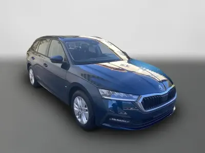 Begagnad Skoda Octavia Ambition 150 HK (110 kW) 2024 Blå