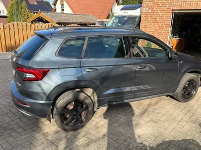 Gebraucht Skoda Karoq SportLine 150 PS (110 kW) 2019 Grau SUV