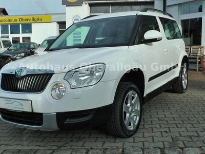 Weiß Gebraucht 2011 Skoda Yeti Ambition SUV | 5.555 € (Fairer Preis)