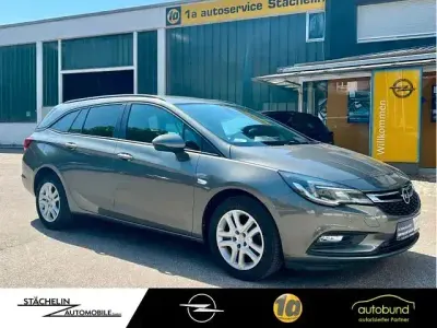 Gebraucht Opel Astra Business 136 PS (100 kW) 2016 Quarz grau Kombi