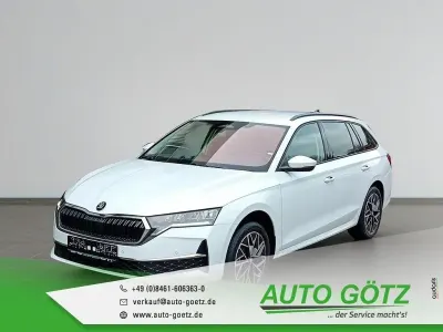 Neu Skoda Octavia 150 PS (110 kW) 2025 Moonweiss metallic Kombi