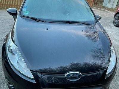 Gebraucht Ford Fiesta Titanium 82 PS (60 kW) 2010 Schwarz Kleinwagen
