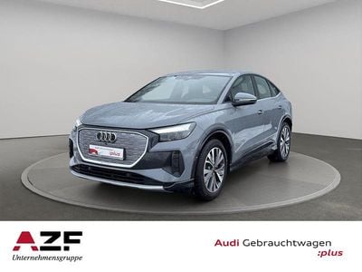 Grau Gebraucht 2022 Audi Q4 Sportback e-tron Sport SUV | 31.890 € (Superpreis)