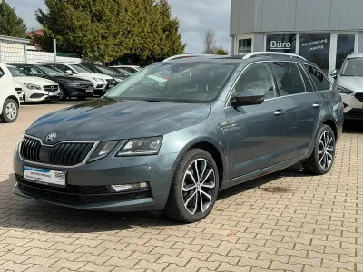 Gebraucht Skoda Octavia Soleil 150 PS (110 kW) 2020 Grau Kombi