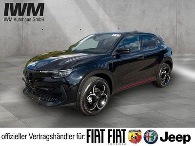 Neu Alfa Romeo Junior Edizione Speciale 136 PS (100 kW) 2025 Schwarz SUV