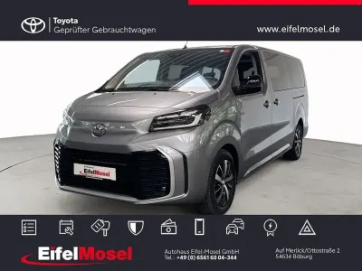 Gebraucht Toyota Proace Verso Club 177 PS (130 kW) 2024 Silver metallic Kombi