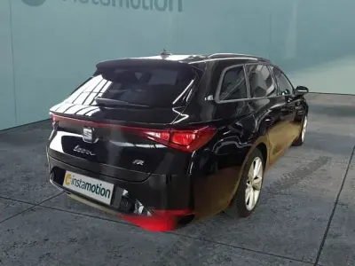 Gebraucht Seat Leon 150 PS (110 kW) 2024 Schwarz Van / Kleinbus