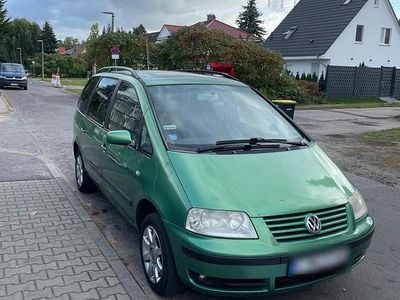 VW Sharan