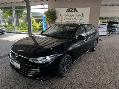 Neu VW Passat Elegance 150 PS (110 kW) 2026 Schwarz Kombi