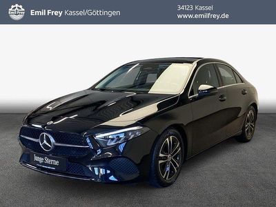 Second-hand Mercedes A200 Advanced 150 CP (110 kW) 2023 Negru Berlinǎ