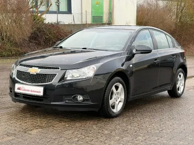 Używany Chevrolet Cruze LTZ 141 KM (103 kW) 2012 Czarny Hatchback