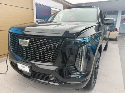 Neu Cadillac Escalade 426 PS (313 kW) 2026 Schwarz SUV