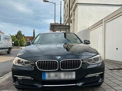Gebraucht BMW 320 Luxury Line 184 PS (135 kW) 2013 Limousine