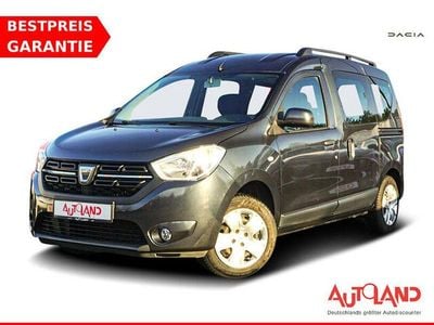 Rot Gebraucht 2019 Dacia Dokker Comfort Van / Kleinbus | 15.990 € (Fairer Preis)