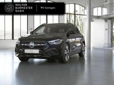 Gebraucht Mercedes GLA200 Night 163 PS (119 kW) 2023 Schwarz SUV