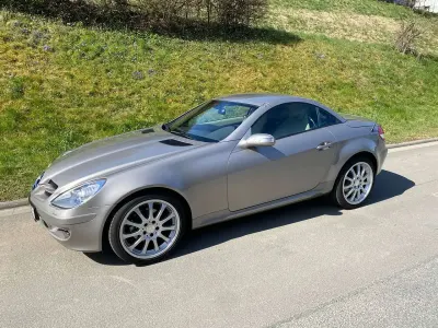 Gebraucht Mercedes SLK200 163 PS (119 kW) 2005 Gold Cabrio