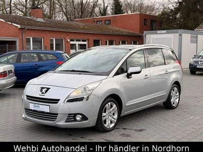Gebraucht Peugeot 5008 Allure 150 PS (110 kW) 2012 Grau Van / Kleinbus