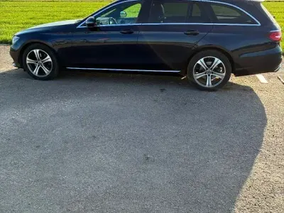 Second-hand Mercedes E220