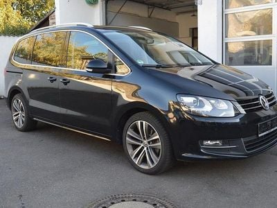 Gebraucht VW Sharan Sportline 150 PS (110 kW) 2022 Schwarz Van / Kleinbus