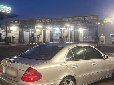 Gebraucht Mercedes E320 204 PS (150 kW) 2004 Silber Limousine