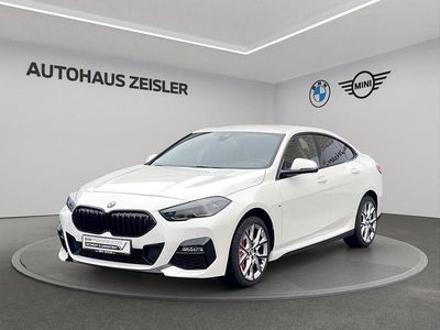 Alpinweiß uni Gebraucht 2024 BMW 220 Comfort Edition Coupé | 33.440 € (Guter Preis)