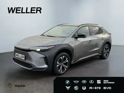 Usata Toyota bZ4X Basis 150 kW (204 CV) 2023 Argento SUV