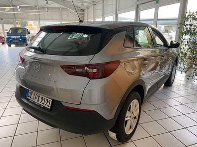 Usata Opel Grandland X Basis 131 CV (96 kW) 2022 Grigio SUV