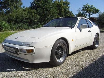 Weiß Gebraucht 1984 Porsche 944 Coupé | 22.500 €