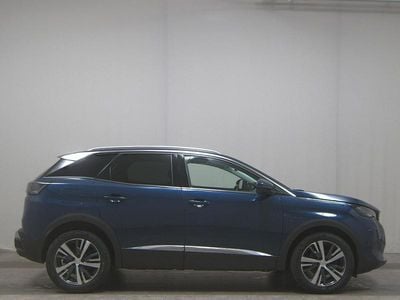 Second-hand Peugeot 3008 Allure 131 CP (96 kW) 2021 Albastru SUV