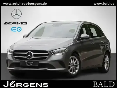 Gebraucht Mercedes B180 Progressive 136 PS (100 kW) 2021 Grau Kleinwagen