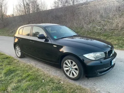 Brugt BMW 118 150 HK (110 kW) 2011 Sort Hatchback