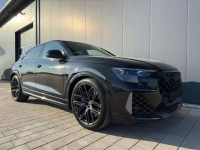 Używany Audi RS Q8 Design 640 KM (470 kW) 2025 Czarny SUV