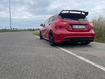 Mercedes A45 AMG