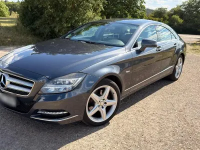Gebraucht Mercedes CLS350 265 PS (194 kW) 2011 Grün Coupé