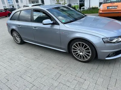 Gebraucht Audi A4 S-Line 143 PS (105 kW) 2012 Silber Kombi