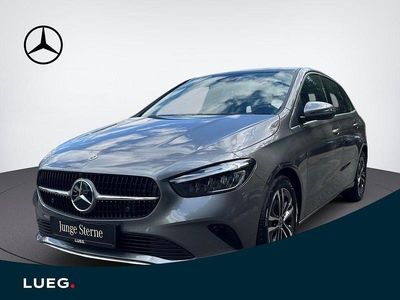 Grau Gebraucht 2024 Mercedes B180 Progressive Van / Kleinbus | 29.750 € (Fairer Preis)