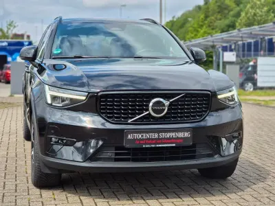 Gebraucht Volvo XC40 Plus 197 PS (144 kW) 2024 Schwarz SUV