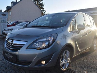 Gebraucht Opel Meriva Innovation 140 PS (102 kW) 2012 Silber Van / Kleinbus