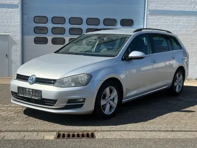 Gebraucht VW Golf VII Comfortline 105 PS (77 kW) 2014 Silber Kombi