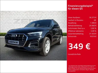 Używany Audi Q5 Sport 299 KM (219 kW) 2023 Czarny SUV