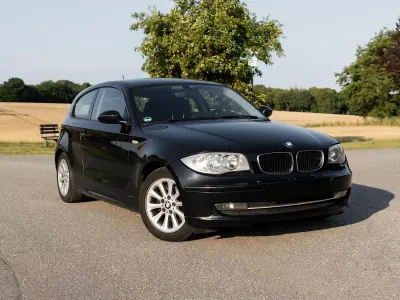 Gebraucht BMW 118 143 PS (105 kW) 2009 Schwarz Kleinwagen
