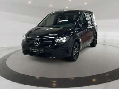 Używany Mercedes EQT200 Progressive 89 kW (122 KM) 2024 Czarny Minivan