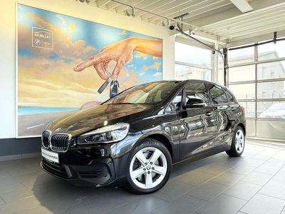 BMW 225