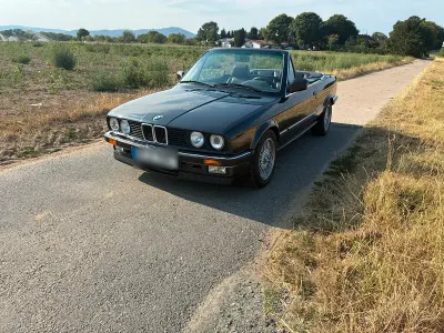 Gebraucht BMW 325 Cabriolet 170 PS (125 kW) 1990 Schwarz Cabrio