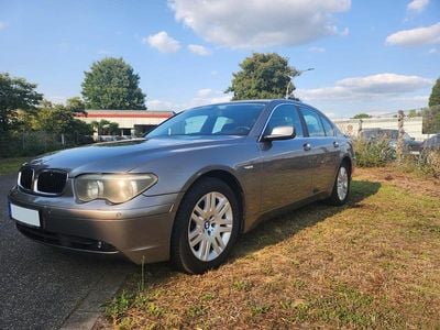 BMW 735