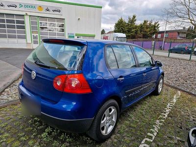 Gebraucht VW Golf IV 90 PS (66 kW) 2004 Blau Limousine