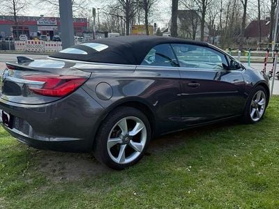 Gebraucht Opel Cascada Innovation 140 PS (102 kW) 2016 Grau Cabrio