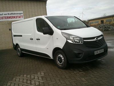 Gebraucht Opel Vivaro 116 PS (85 kW) 2015 Weiß Van / Kleinbus